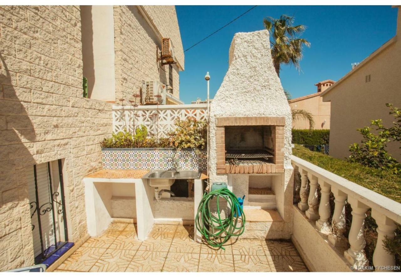30 Beach House - Bbq & Terrace La Mata  Exteriör bild